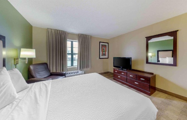 Extended Stay America Suites - Orange County - Huntington Beach image 12